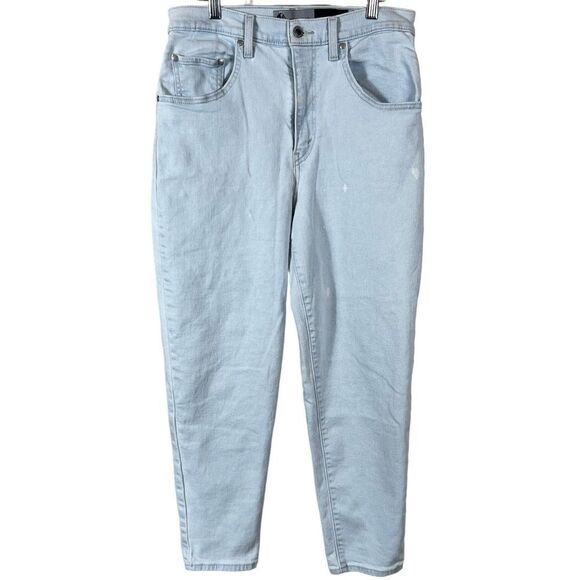 Levi’s SilverTab Light Wash Mom Jean - Picture 1 of 16